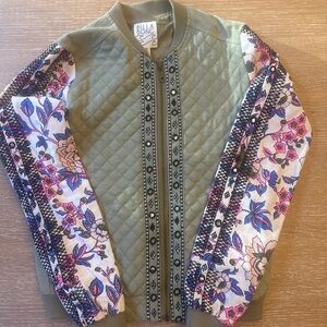 Billabong women’s Small Olive Green Quilted Jacket Floral Bomber Boho